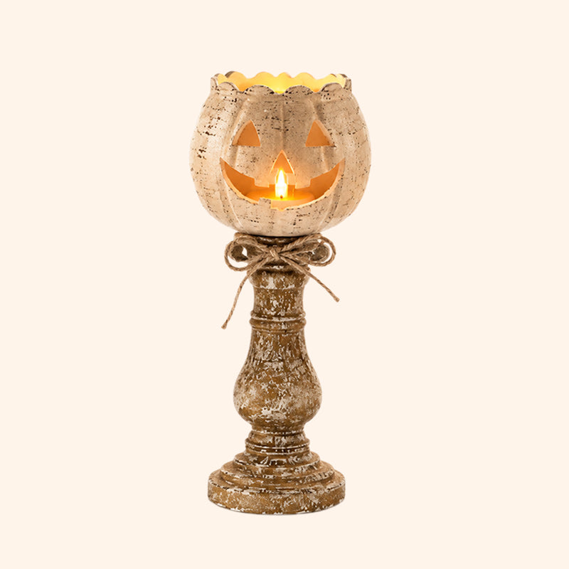 🕯️ Skap den koseligste høststemningen: Håndlaget Gresskar Lysestake 🎃