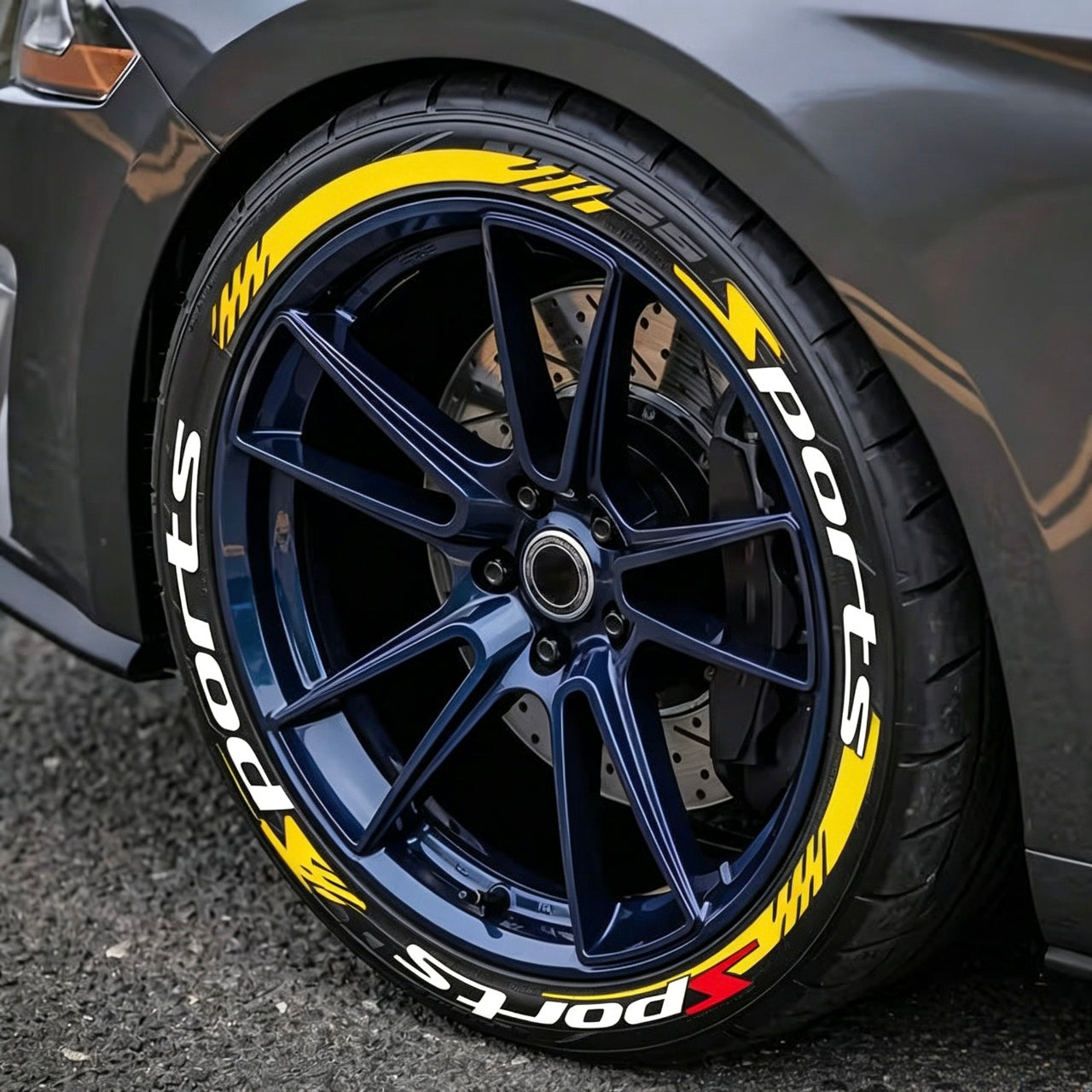 🏎️ Sportslig 3D Dekkstyling – Gi Kjøretøyet Ditt Et Aggressivt Racingutseende På Minutter!